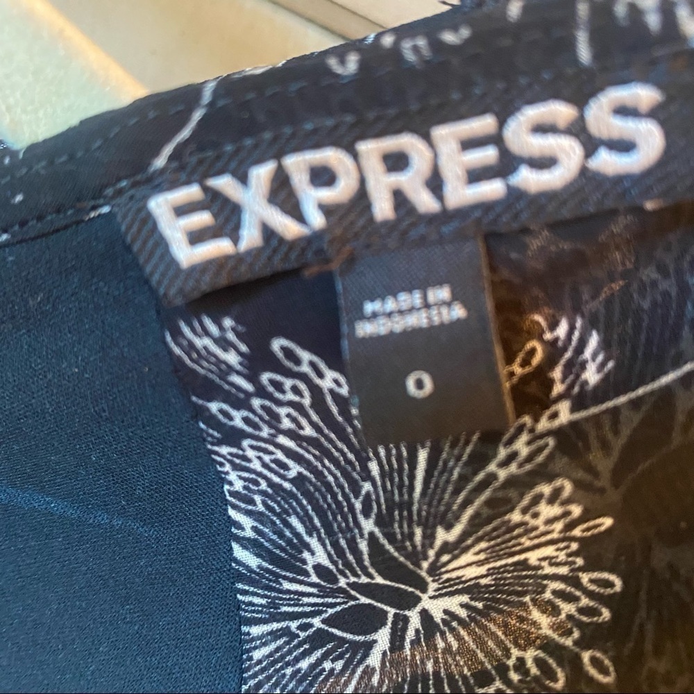 EXPRESS MAXI DRESS - Picture 11 of 13